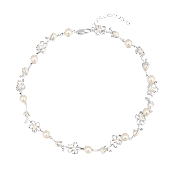 Petal Whisper Pearl Necklace