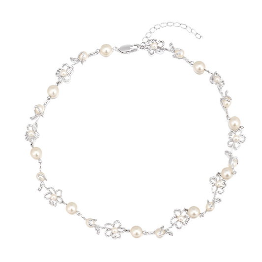 Petal Whisper Pearl Necklace